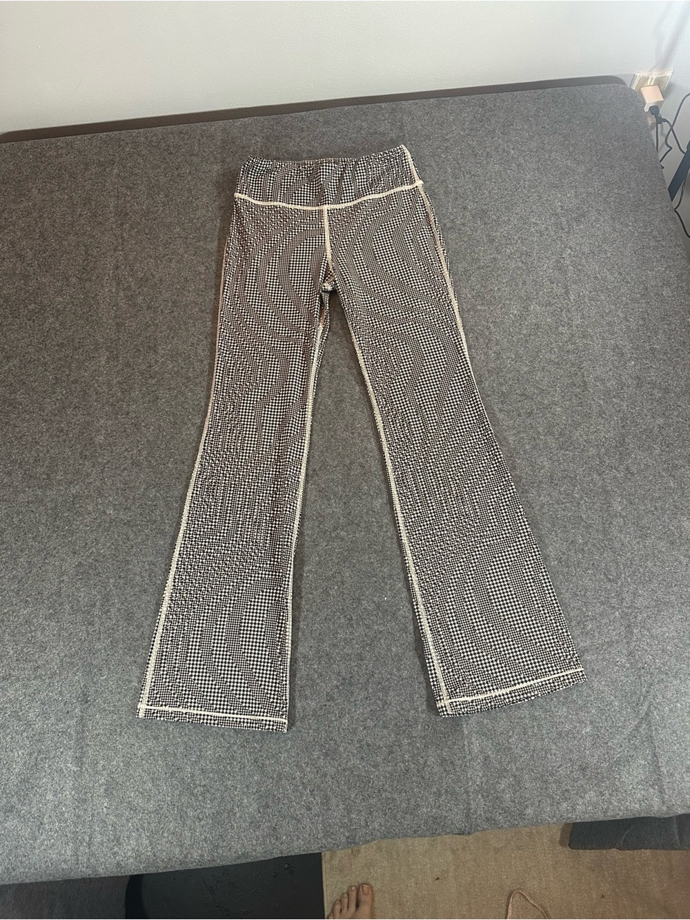 Athleta Black & White Flare Leg Printed Pants